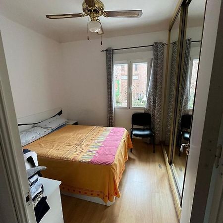 Apartamento habitación matrimonial en piso compartido en el centro de Madrid Exterior foto