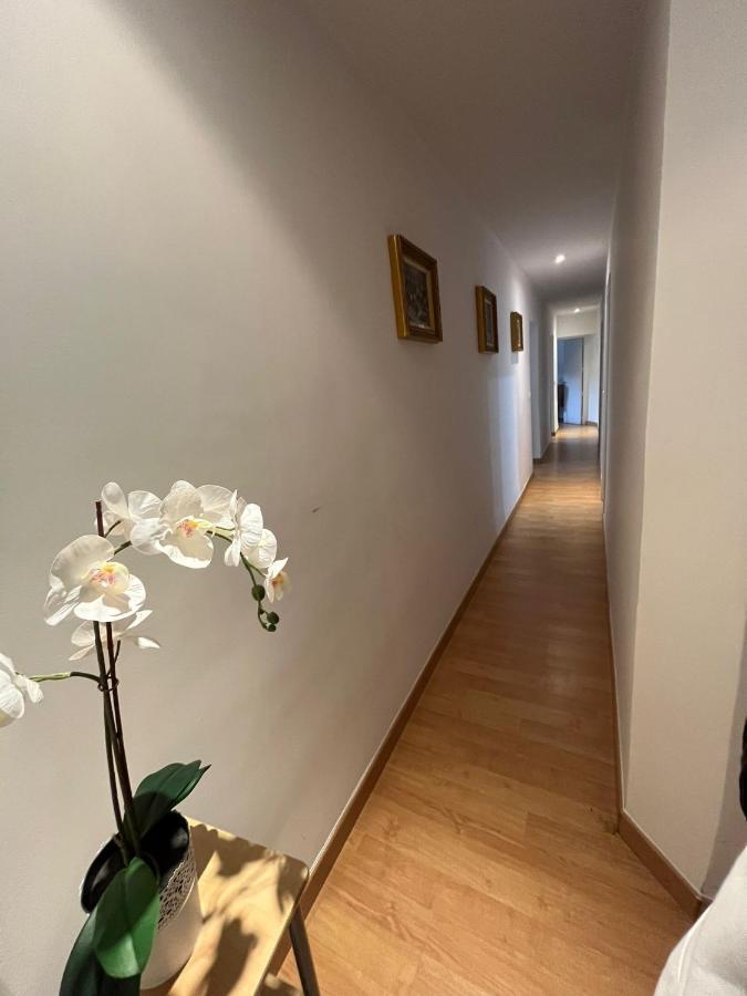 Apartamento habitación matrimonial en piso compartido en el centro de Madrid Exterior foto
