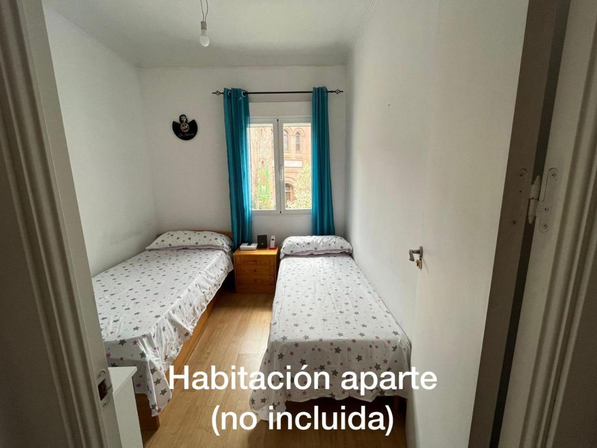 Apartamento habitación matrimonial en piso compartido en el centro de Madrid Exterior foto